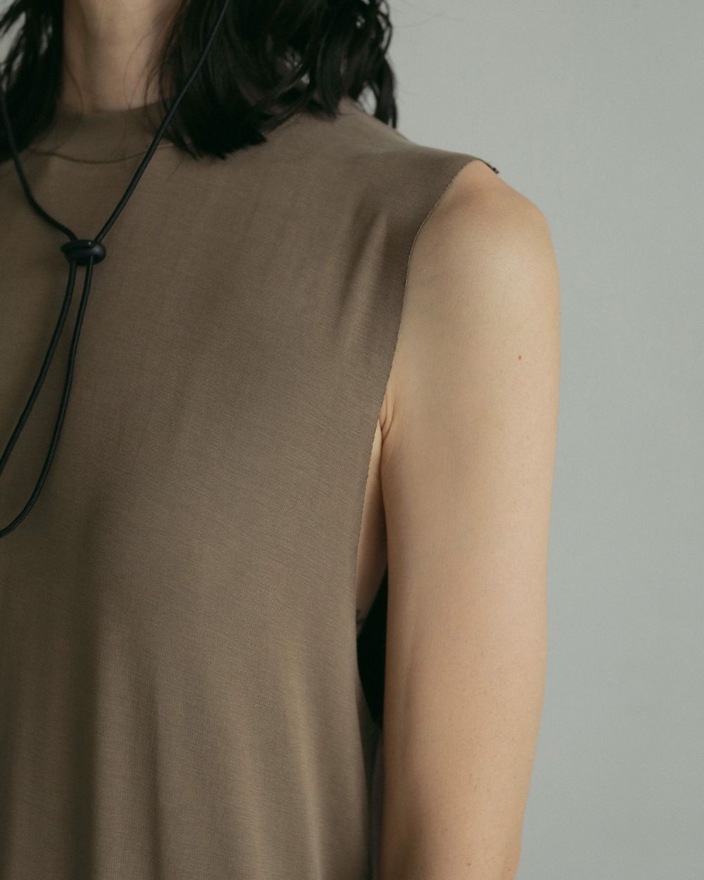 Sleeveless Cut Onepiece Sleeveless Cut Onepiece,スリーブレスカットワンピース,62510315,ワンピース,ワンピ,ドレス,ノースリーブ,マットな質感,カットソーワンピース,ànuke,アンヌーク,lifes,ライフズ,25ss