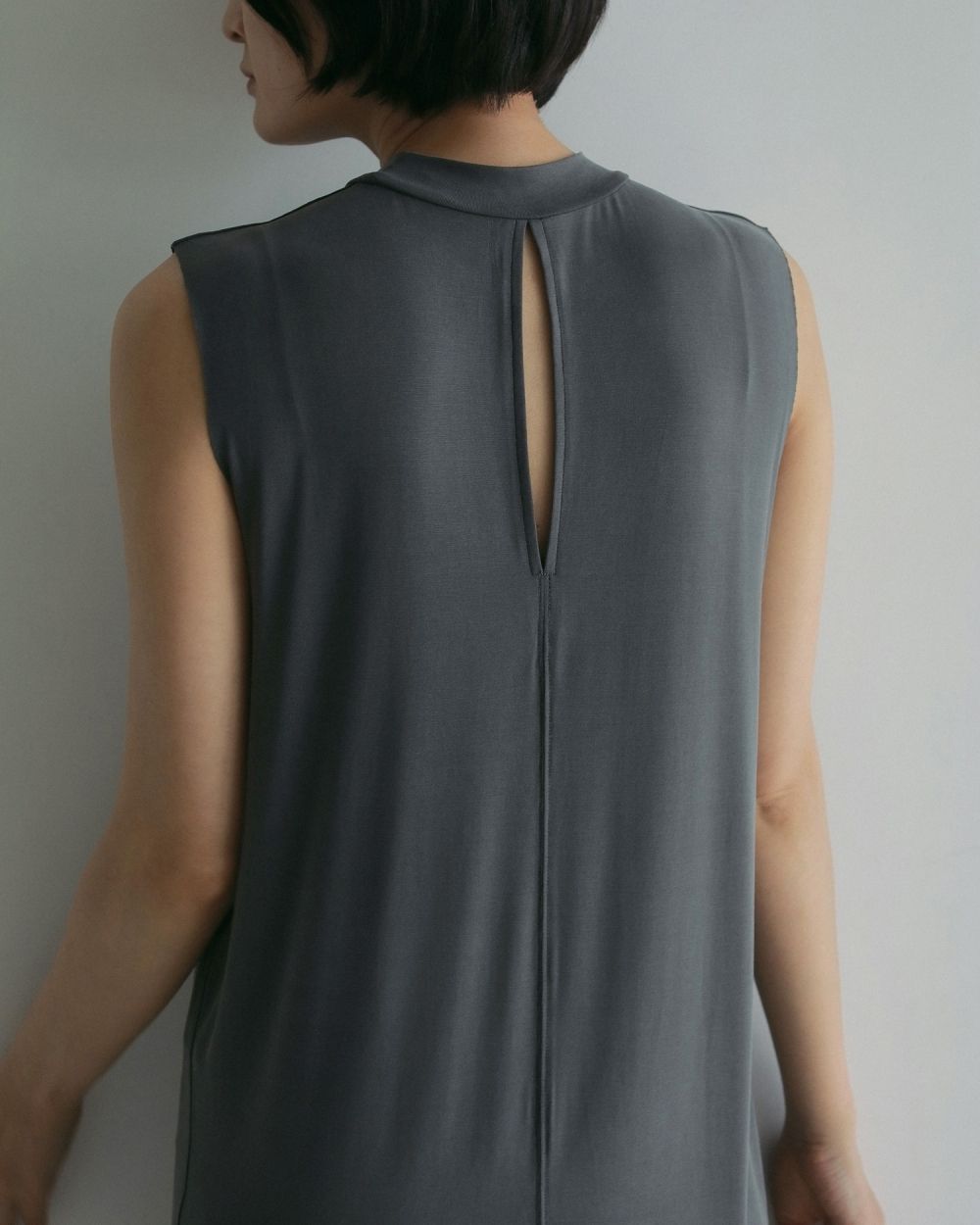 Sleeveless Cut Onepiece Sleeveless Cut Onepiece,スリーブレスカットワンピース,62510315,ワンピース,ワンピ,ドレス,ノースリーブ,マットな質感,カットソーワンピース,ànuke,アンヌーク,lifes,ライフズ,25ss