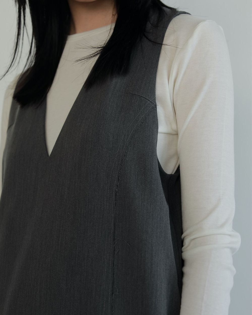 Cutoff Vneck Onepiece Cutoff Vneck Onepiece,カットオフブイネックワンピース,62510324,ワンピース,OP,きれいめ,ànuke,トアンヌーク,lifes,ライフズ,25ss