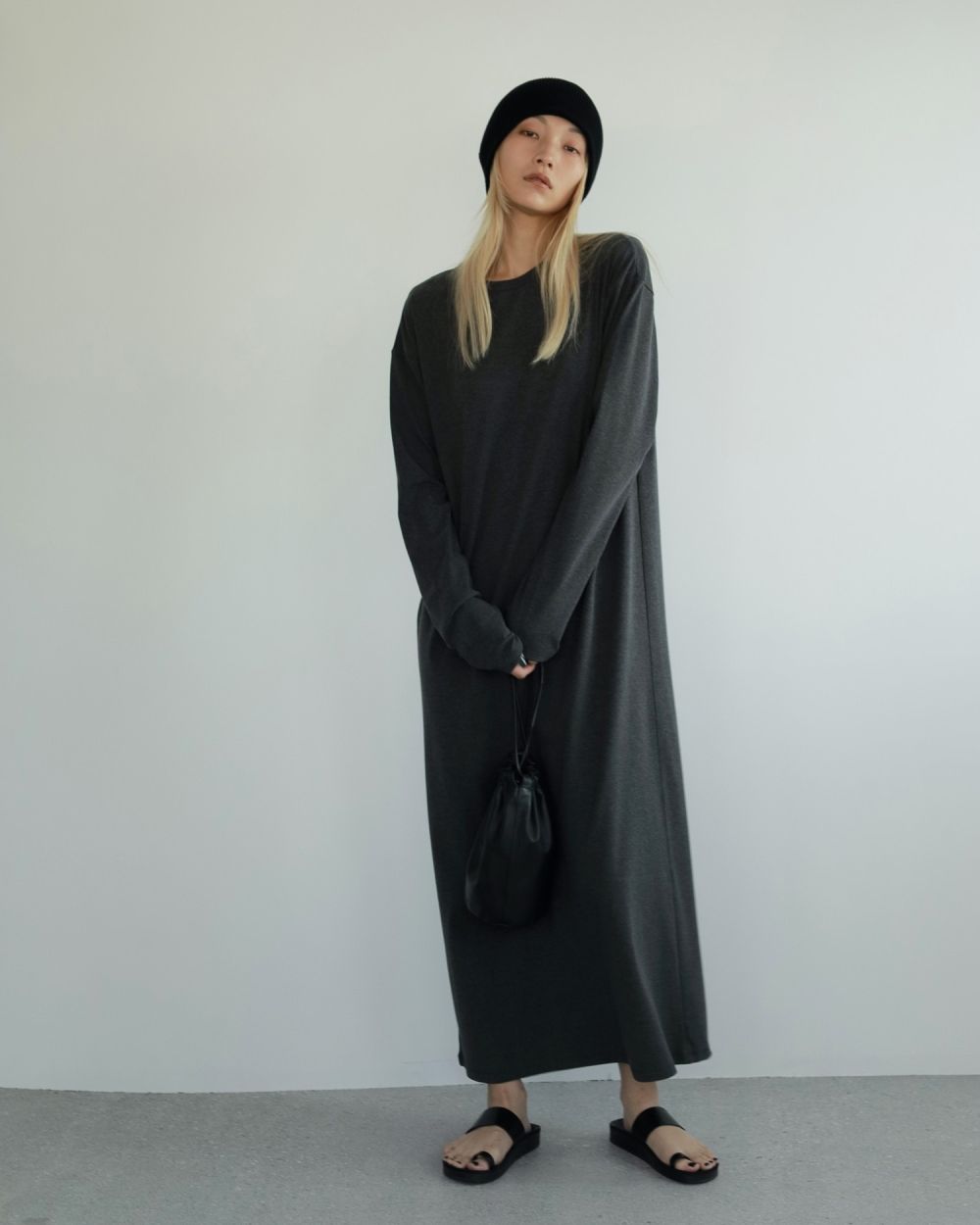 Back Layered Onepiece Back Layered Onepiece,バックレイヤードワンピース,62510328,ワンピース,ワンピ,OP,カットソー素材,長袖,ànuke,アンヌーク,lifes,ライフズ,25ss