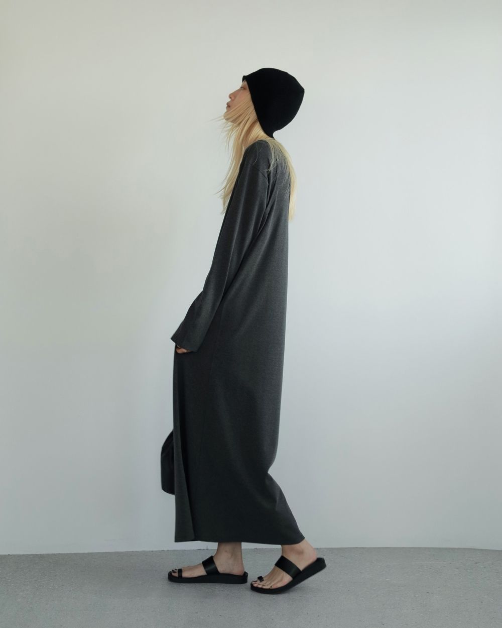 Back Layered Onepiece Back Layered Onepiece,バックレイヤードワンピース,62510328,ワンピース,ワンピ,OP,カットソー素材,長袖,ànuke,アンヌーク,lifes,ライフズ,25ss