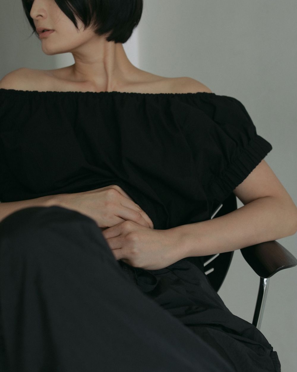 Gather Offshoulder Tops Gather Offshoulder Tops,ギャザーオフショルダートップス,62510404,トップス,オフショル,オフショルダー,ショートブラウス,2WAY,ànuke,アンヌーク,lifes,ライフズ,25ss