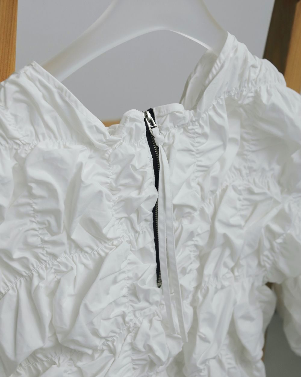 Typewriter Shirring Tops Typewriter Shirring Tops,タイプライターシャーリングトップス,62510427,トップス,シャーリング加工,綿,コットン,ànuke,アンヌーク,lifes,ライフズ,25ss