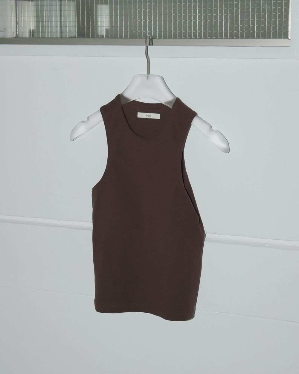 Padin Americansleeve Tanktop Padin Americansleeve Tanktop,パディンアメリカンスリーブタンクトップ,62510606,トップス,タンクトップ,ノースリ,ノースリーブ,パッド入り,ànuke,アンヌーク,lifes,ライフズ,25ss