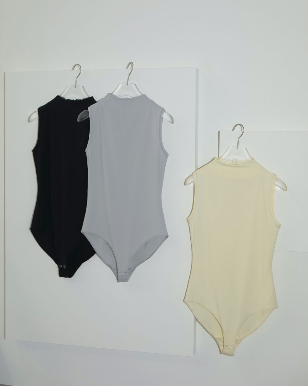 Sleeveless Smooth Bodysuit Sleeveless Smooth Bodysuit,スリーブレススムースボディスーツ,62510612,ノースリーブボディスーツ,ハイネック,ànuke,アンヌーク,lifes,ライフズ,25ss