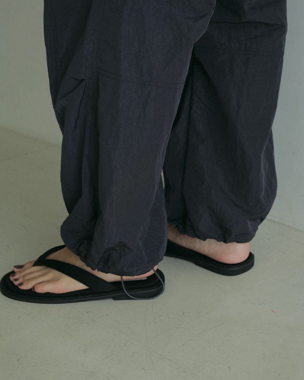 Nylon Cargo Pants  Nylon Cargo Pants,ナイロンカーゴパンツ,62510703,ボトム,パンツ,カーゴパンツ,ナイロン素材,カジュアル,ànuke,アンヌーク,lifes,ライフズ,25ss