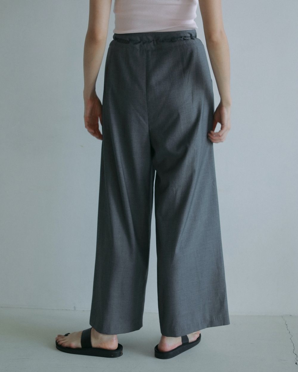 Drawstring Waterrepellent Pants Drawstring Waterrepellent Pants,ドロストリングウォーターリペラントパンツ,62510718,ボトム,パンツ,撥水加工,ànuke,アンヌーク,lifes,ライフズ,25ss