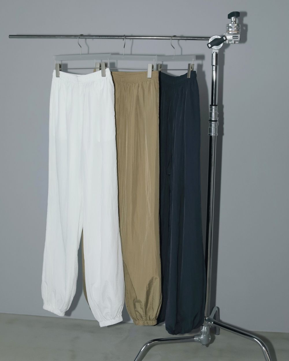 Nylon Volume Pants Nylon Volume Pants,ナイロンボリュームパンツ,62510719,パンツ,ボトムス,ànuke,トアンヌーク,lifes,ライフズ,25ss