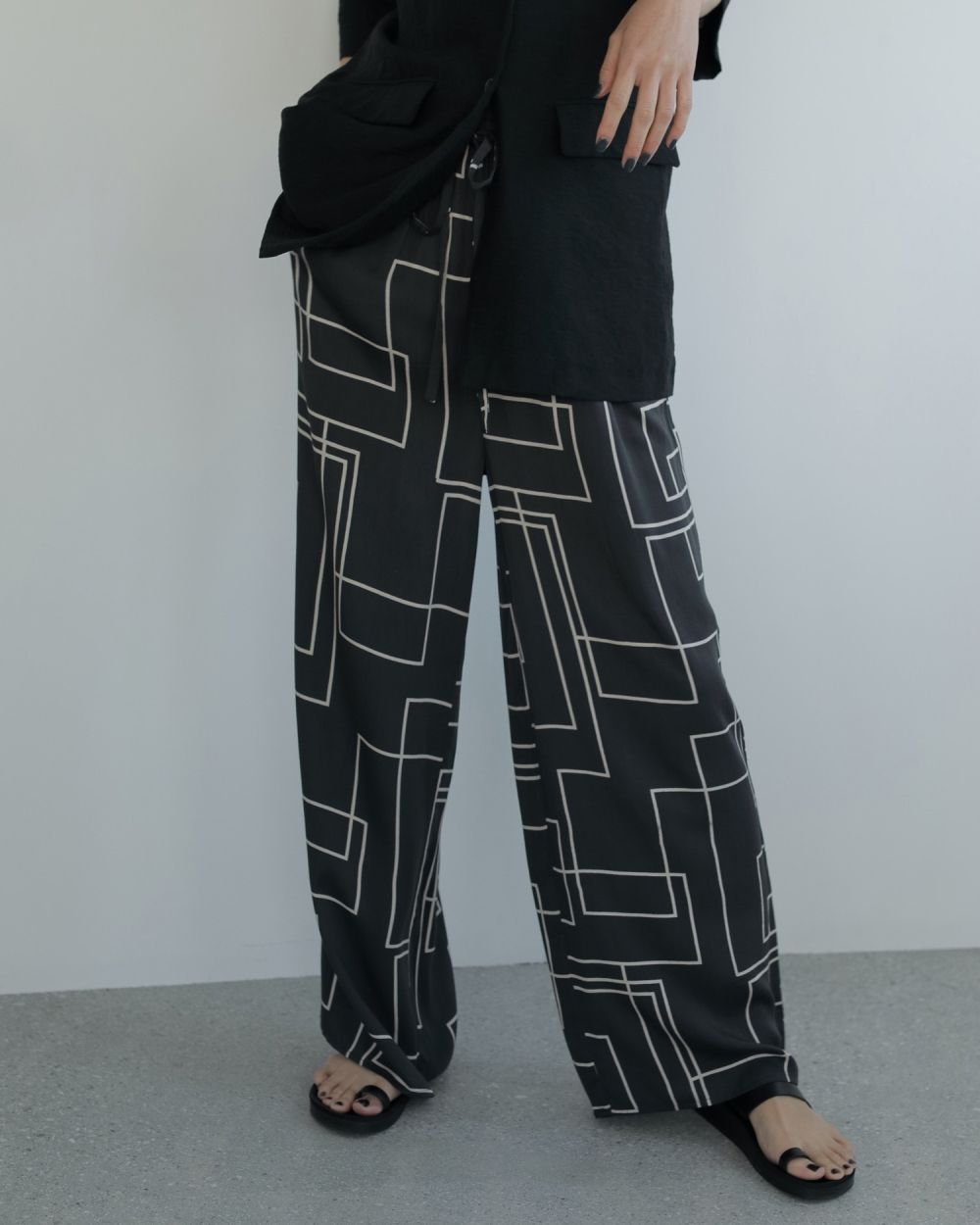 Geometric Easy Pants Geometric Easy Pants,ジオメトリックイージーパンツ,62510723,ボトム,パンツ,柄ボトム,インド製,ànuke,アンヌーク,lifes,ライフズ,25ss