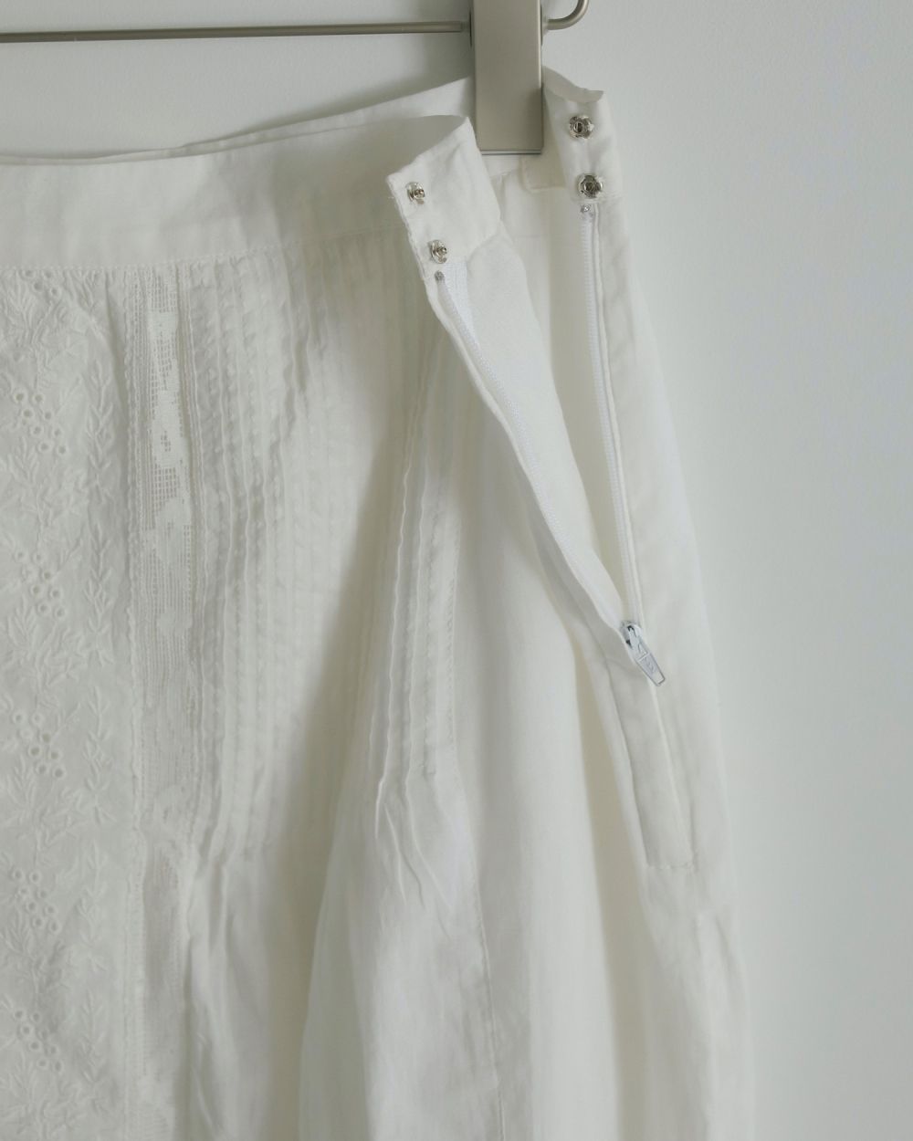 Tuck Lace Skirt Tuck Lace Skirt,タックレーススカート,62510803,ボトムス,コットンスカート,ànuke,トアンヌーク,lifes,ライフズ,25ss