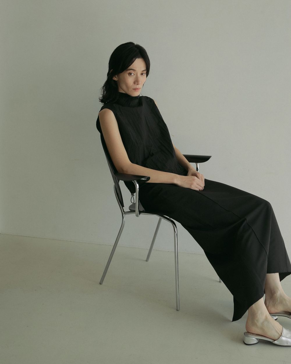 Satin Pencil Skirt Satin Pencil Skirt,サテンペンシルスカート,62510808,ボトムス,ペンシルスカート,ウエストゴム,ànuke,トアンヌーク,lifes,ライフズ,25ss