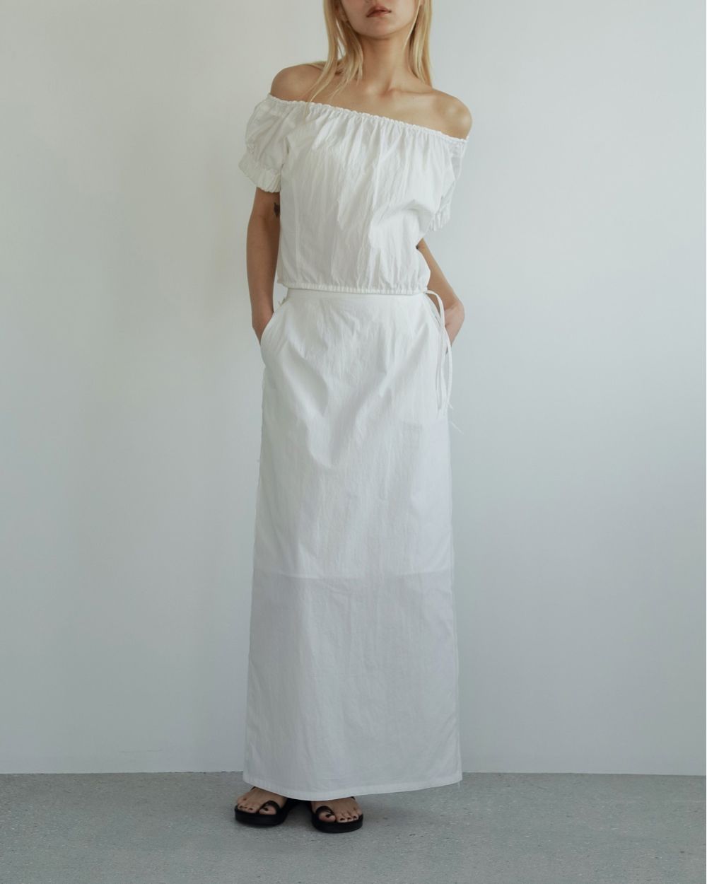 Cutoff Straight Skirt Cutoff Straight Skirt,カットオフストレートスカート,62510810,ボトム,スカート,ànuke,アンヌーク,lifes,ライフズ,25ss