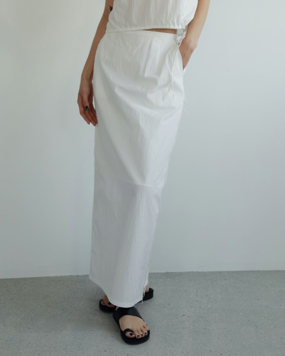 Cutoff Straight Skirt Cutoff Straight Skirt,カットオフストレートスカート,62510810,ボトム,スカート,ànuke,アンヌーク,lifes,ライフズ,25ss