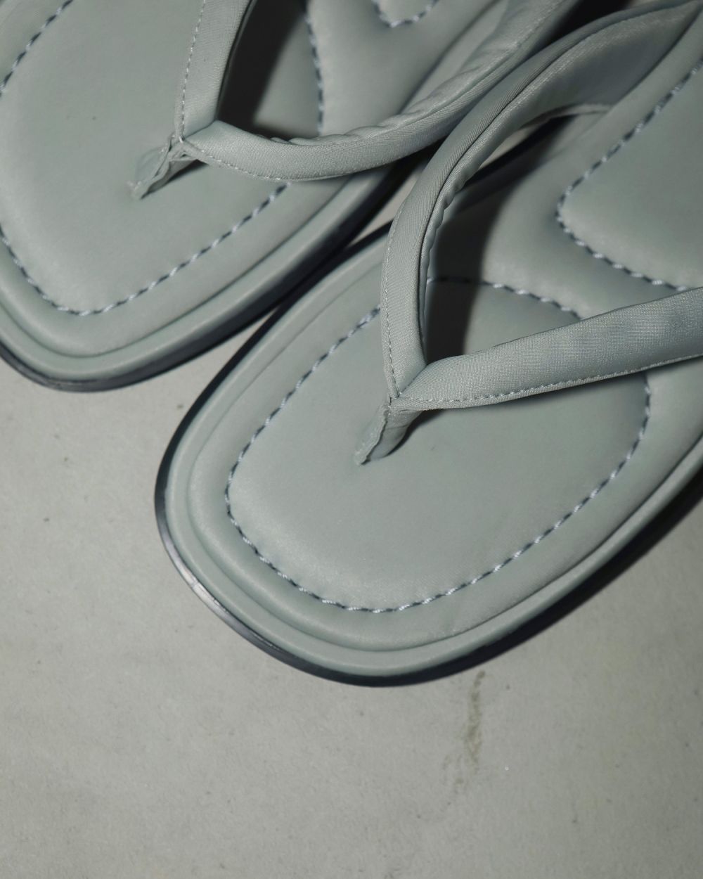 Square Tong Sandals Square Tong Sandals,スクエアトングサンダル,62511002,サンダル,シューズ,トングサンダル,マット,スポーティー,カジュアル,ànuke,トアンヌーク,lifes,ライフズ,25ss