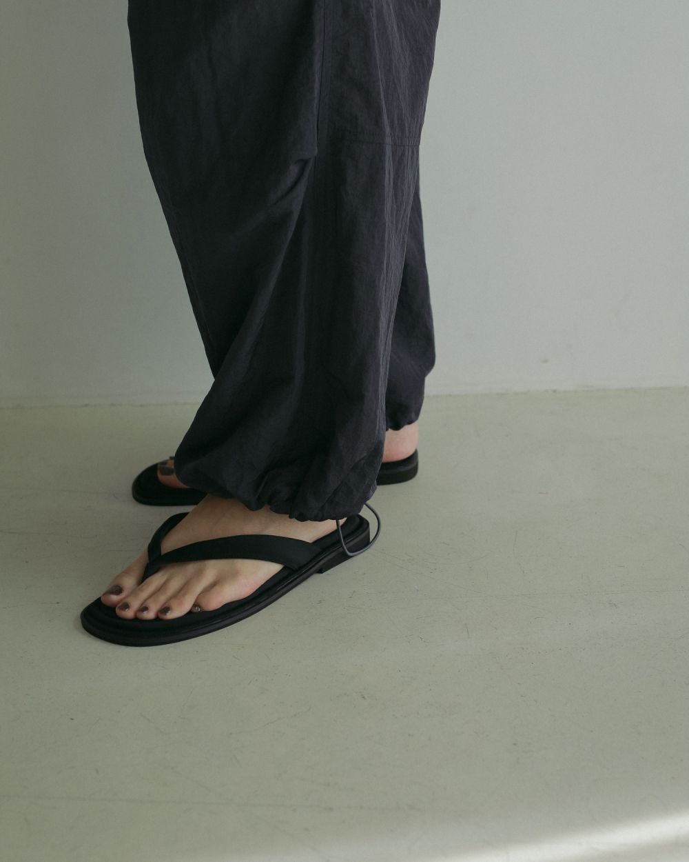 Square Tong Sandals Square Tong Sandals,スクエアトングサンダル,62511002,サンダル,シューズ,トングサンダル,マット,スポーティー,カジュアル,ànuke,トアンヌーク,lifes,ライフズ,25ss