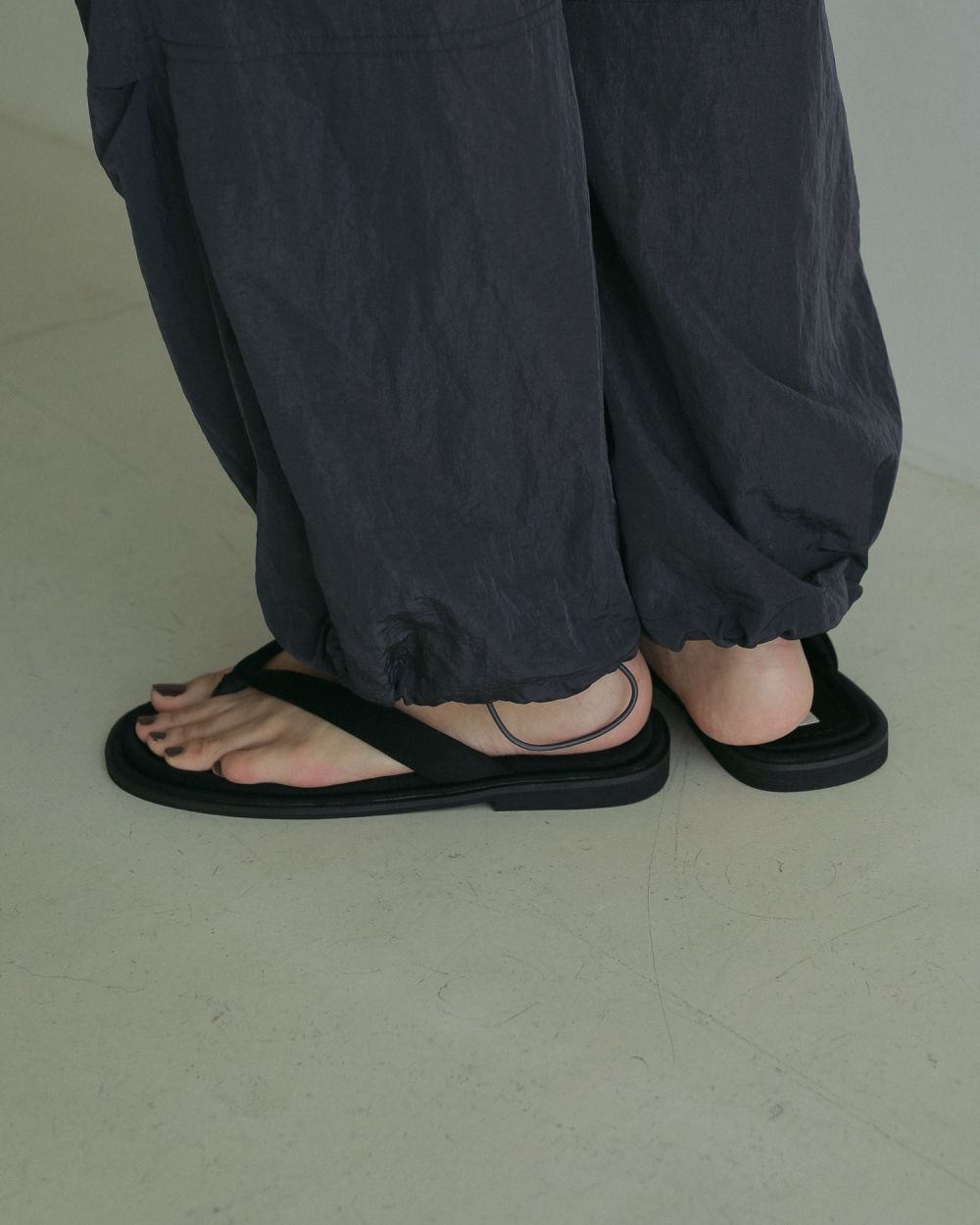 Square Tong Sandals Square Tong Sandals,スクエアトングサンダル,62511002,サンダル,シューズ,トングサンダル,マット,スポーティー,カジュアル,ànuke,トアンヌーク,lifes,ライフズ,25ss