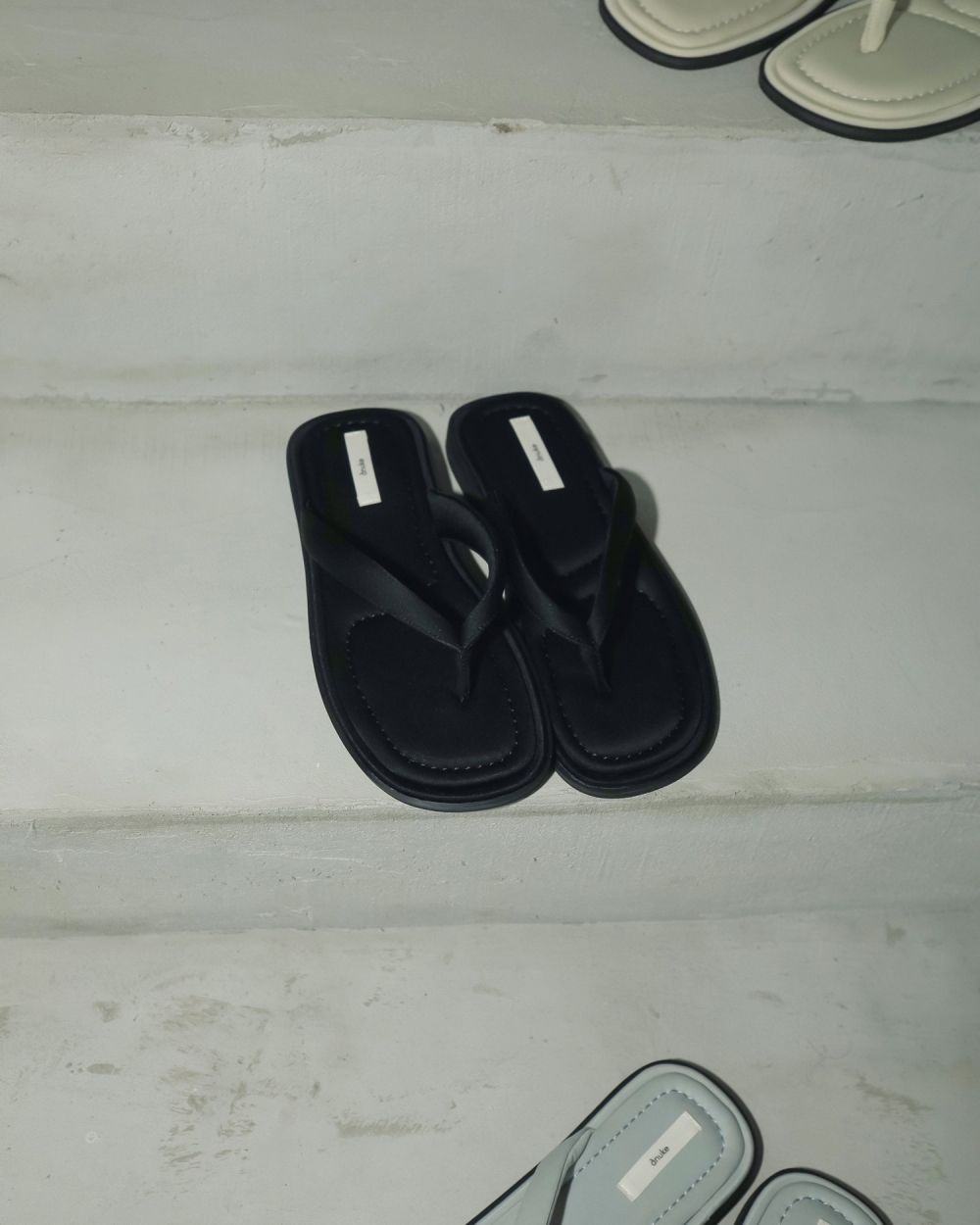 Square Tong Sandals Square Tong Sandals,スクエアトングサンダル,62511002,サンダル,シューズ,トングサンダル,マット,スポーティー,カジュアル,ànuke,トアンヌーク,lifes,ライフズ,25ss
