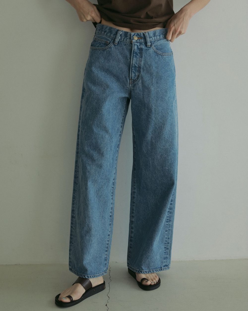 Highwaist Baggy Denim Highwaist Baggy Denim,ハイウエストバギーデニム,62511402,パンツ,ボトムス,デニム,バギーデニム,ànuke,トアンヌーク,lifes,ライフズ,25ss