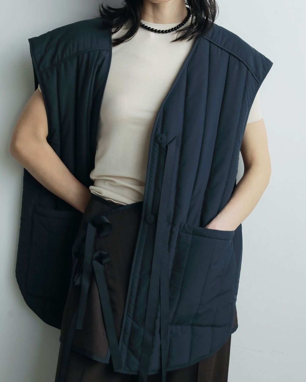 Backopen Stripe Vest Backopen Stripe Vest,バックオープンストライプベスト,62520108,ベスト,オーバーベスト,アウター,ジャケット,JK,ànuke,アンヌーク,lifes,ライフズ,25aw