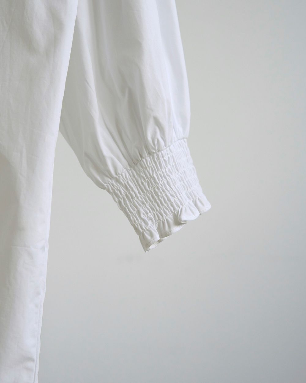 Cotton Shirring Onepiece Cotton Shirring Onepiece,コットン シャーリング ワンピース)です。62520315,ワンピース,ワンピ,ドレス,ミニワンピース,ànuke,アンヌーク,lifes,ライフズ,25aw