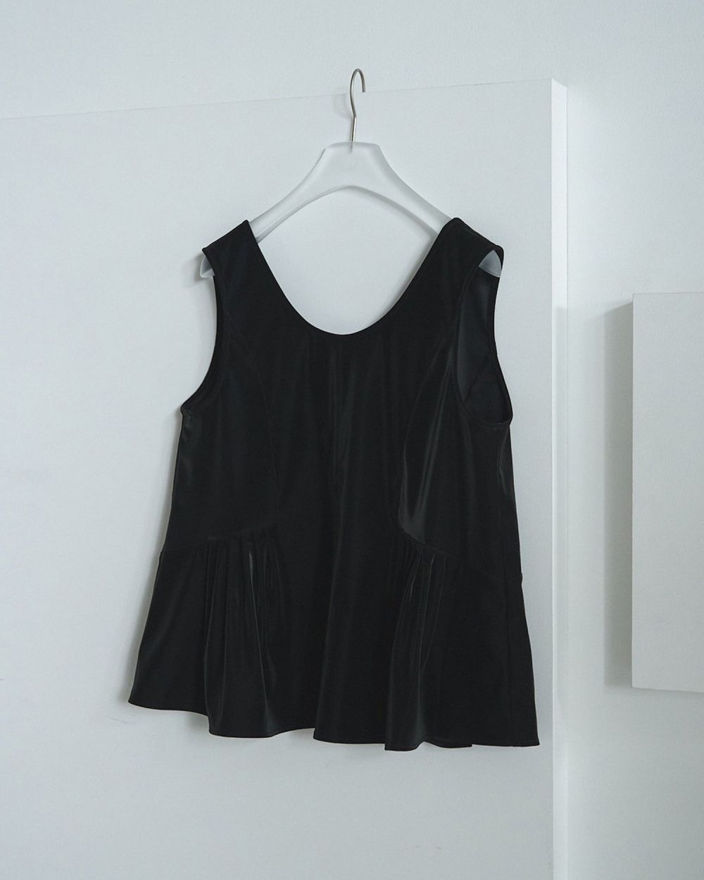 Uneck Peplum Tops Uneck Peplum Tops,Uネックペプラムトップス,62520404,トップス,ブラウス,ànuke,アンヌーク,lifes,ライフズ,25aw