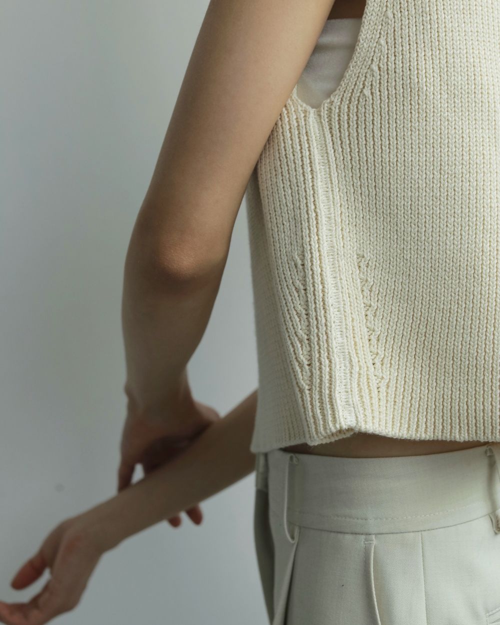 Padin Knit Tanktop Padin Knit Tanktop,パディン ニット タンクトップ,62520521,トップス,ニット,ニットトップス,ノースリーブ,ベスト,ànuke,アンヌーク,lifes,ライフズ,25aw