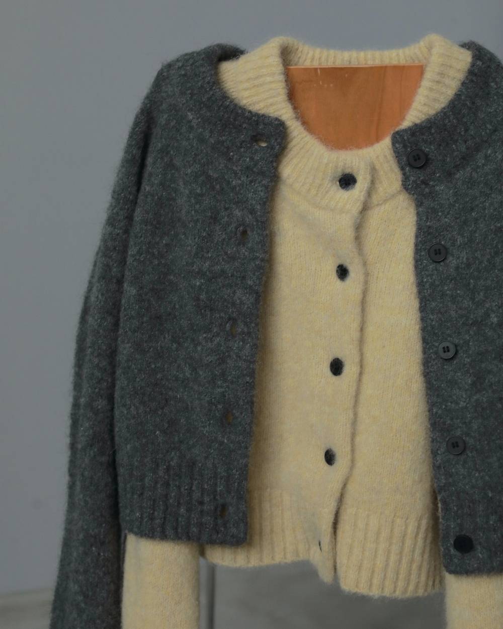 Melange Knit Cardigan Melange Knit Cardigan,メランジ ニット カーディガン,62520531,カーディガン,カーデ,ニット,ニットカーデ,羽織,トップス,ànuke,アンヌーク,lifes,ライフズ,25aw