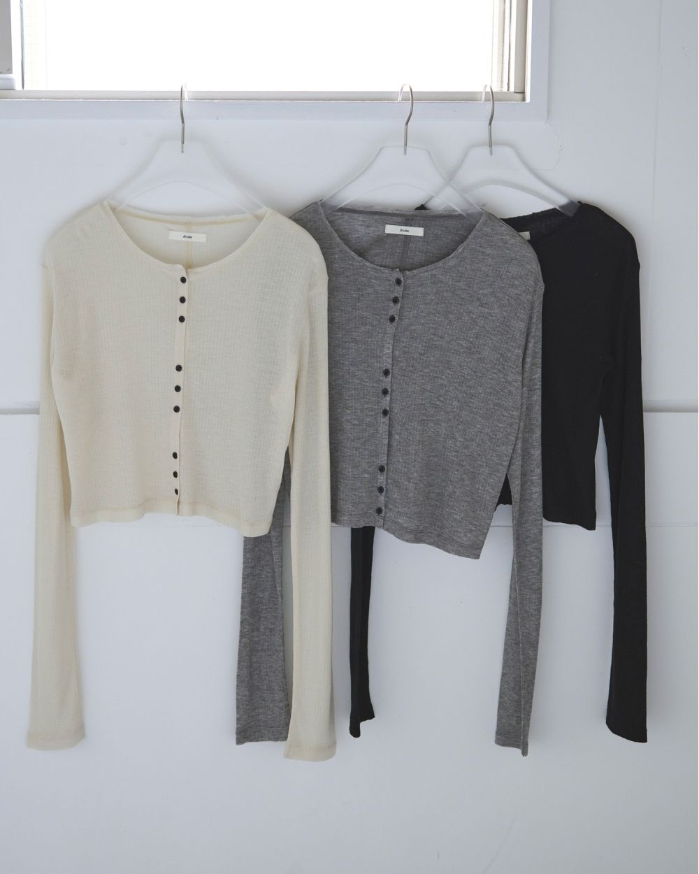 Sheer Rib Cardigan Sheer Rib Cardigan,シアー リブ カーディガン,62520602,カーデ,カーディガン,羽織,透け感,長袖,トップス,ànuke,アンヌーク,lifes,ライフズ,25aw