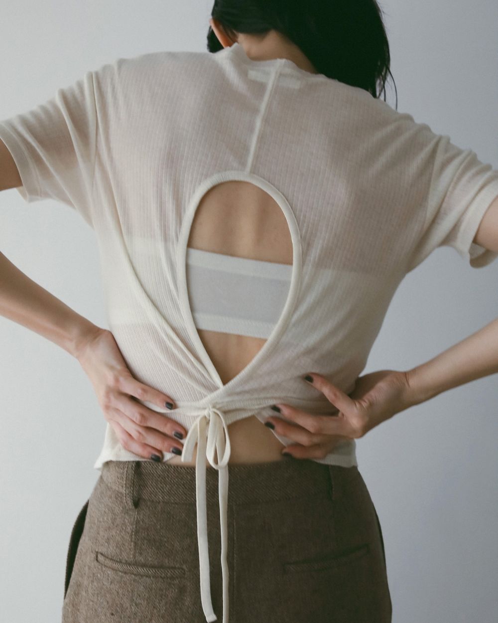 Sheerrib Backopen T-shirts Sheerrib Backopen T-shirts,シアーリブ バックオープン Tシャツ,62520631,トップス,Tシャツ,透け感,シアー,ànuke,アンヌーク,lifes,ライフズ,25aw