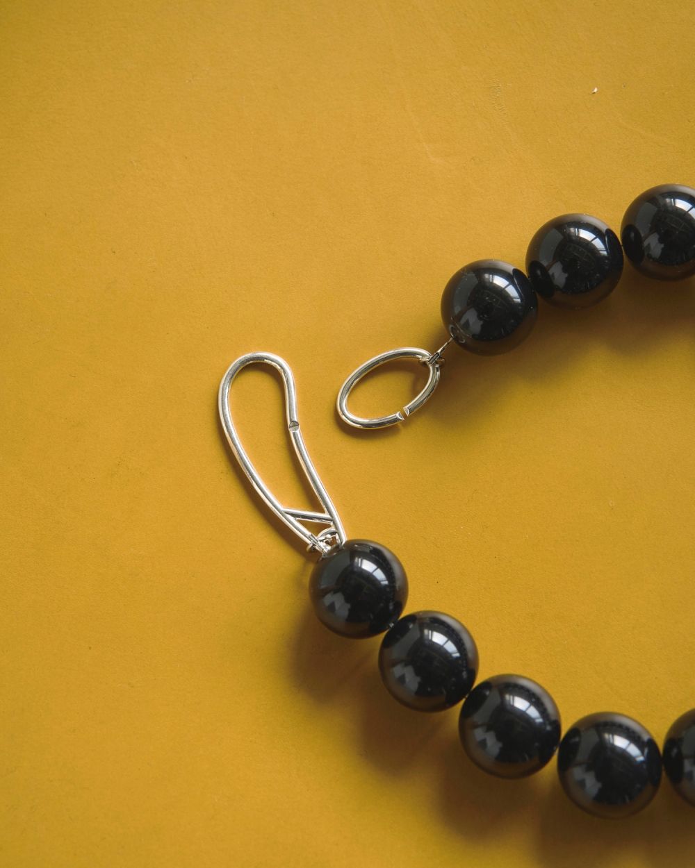 Volume Blackball Necklace Volume Blackball Necklace,ボリュームブラックボールネックレス,62520903,アクセサリー,アクセ,ネックレス,ジュエリー,大粒,ボールパーツ,ànuke,アンヌーク,lifes,ライフズ,25aw