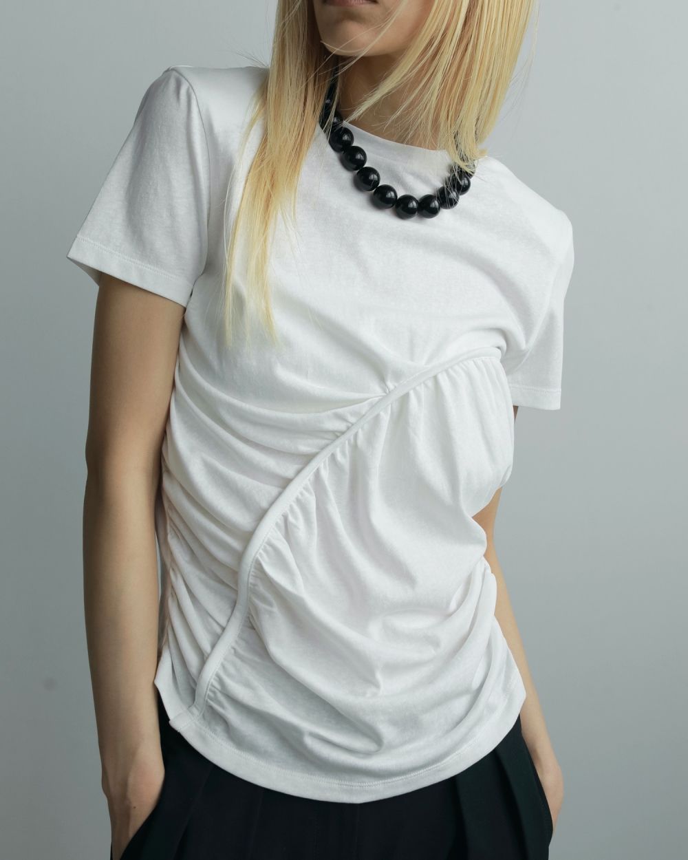 Volume Blackball Necklace Volume Blackball Necklace,ボリュームブラックボールネックレス,62520903,アクセサリー,アクセ,ネックレス,ジュエリー,大粒,ボールパーツ,ànuke,アンヌーク,lifes,ライフズ,25aw