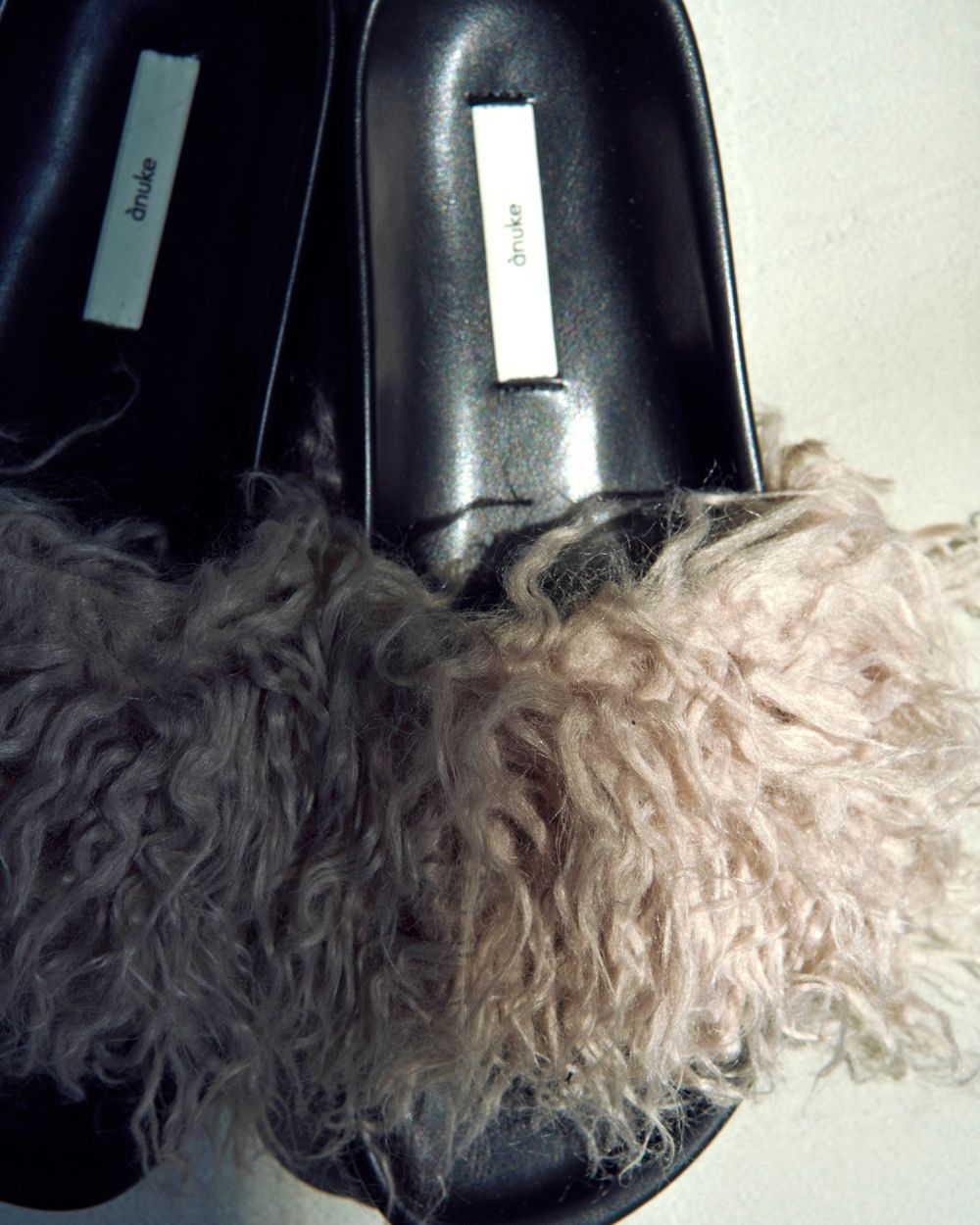 ànuke online store（アンヌーク） / Eco Fur SandalsEco Fur Sandals