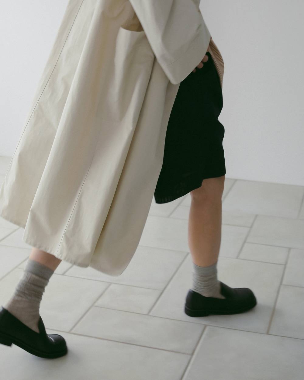 Standcollar Long Coat Standcollar Long Coat,スタンドカラー ロング コート,62610002,コート,アウター,ロングコート,スタンドカラー,羽織,ànuke,アンヌーク,lifes,ライフズ,26ss