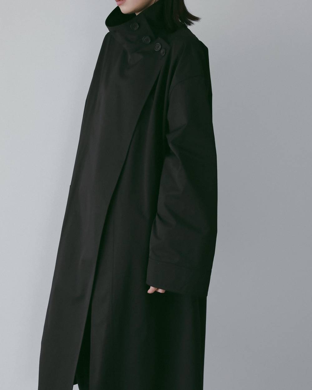 Standcollar Long Coat Standcollar Long Coat,スタンドカラー ロング コート,62610002,コート,アウター,ロングコート,スタンドカラー,羽織,ànuke,アンヌーク,lifes,ライフズ,26ss