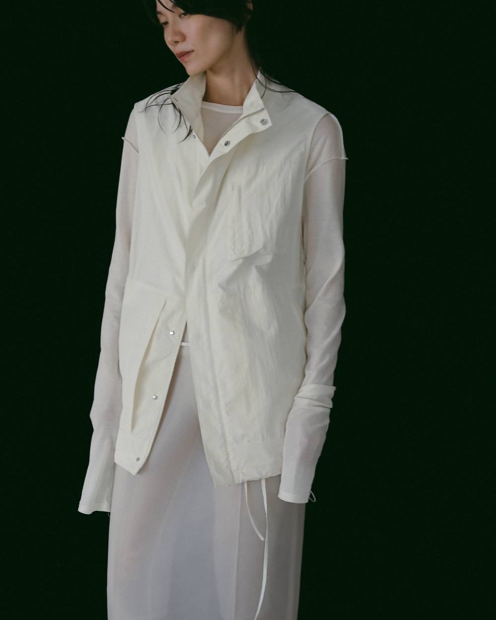 Standcollar Pocket Vest Standcollar Pocket Vest,スタンドカラー ポケット ベスト,62610103,ナイロンベスト,オーバーサイズ,羽織,ベスト,アウター,ジャケット,ànuke,アンヌーク,lifes,ライフズ,26ss