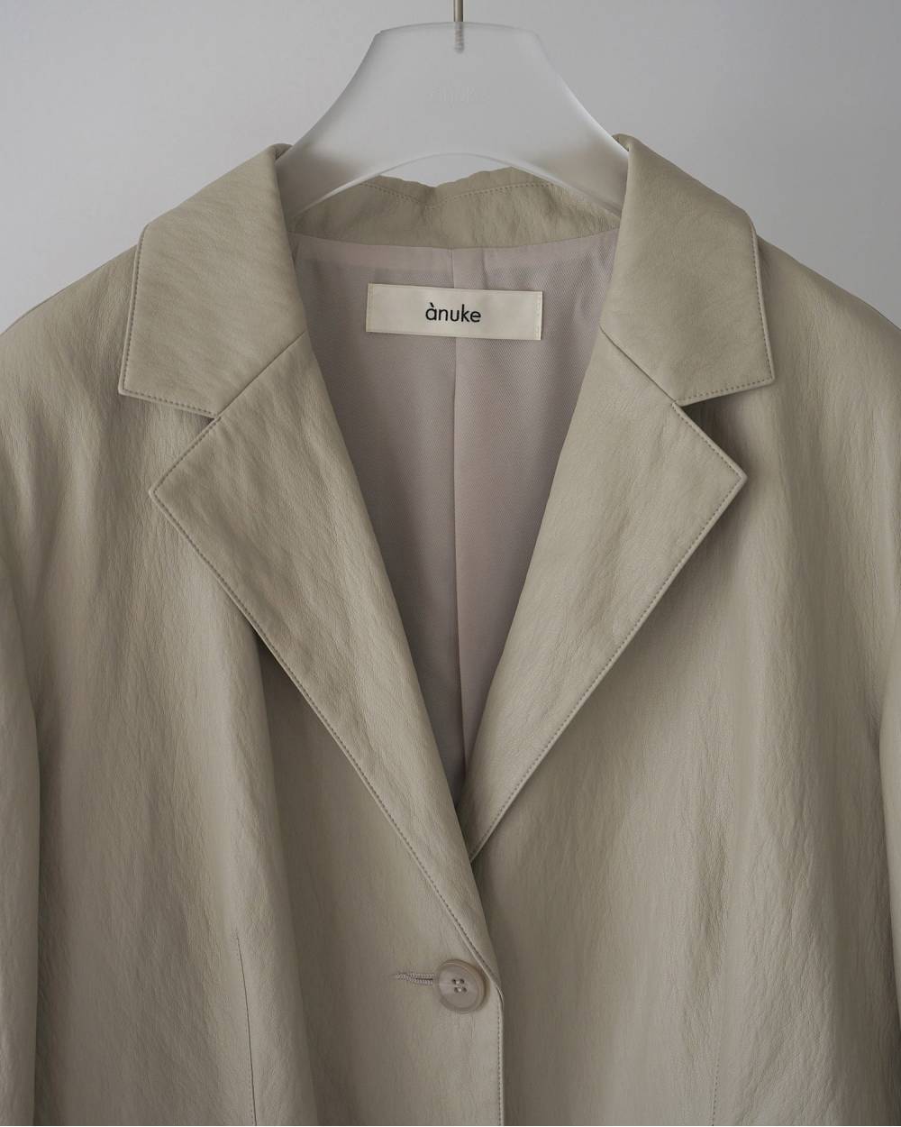 Ecoleather Tailored Jacket Ecoleather Tailored Jacket,エコレザー テーラード ジャケット,62610105,ジャケット,JK,アウター,羽織,オーバーサイズ,エコレザー素材,ànuke,アンヌーク,lifes,ライフズ,26ss