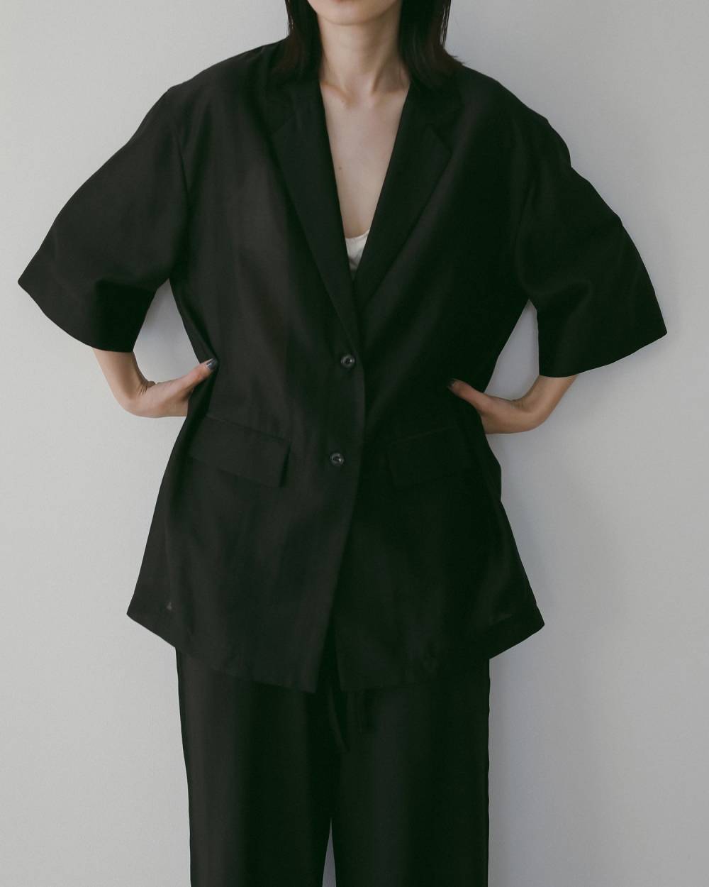 Sheer Halfsleeve Jacket Sheer Halfsleeve Jacket,シアー ハーフスリーブ ジャケット,62610106,ジャケット,アウター,羽織,ハーフスリーブ,テーラードジャケット,シアー,透け感,ànuke,アンヌーク,lifes,ライフズ,26ss