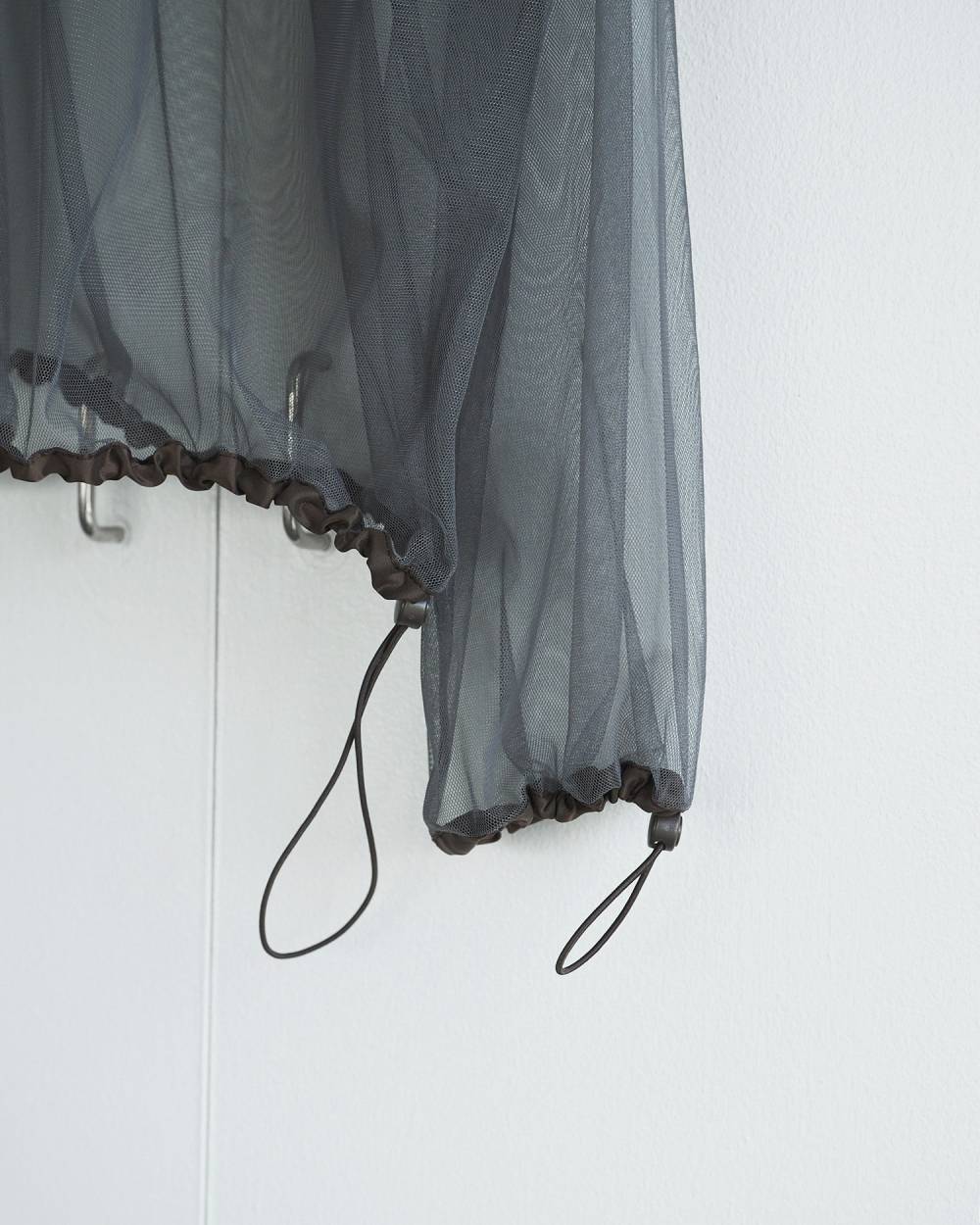 Tulle Zip Blouzon Tulle Zip Blouzon,チュール ジップ ブルゾン,62610201,ブルゾン,アウター,羽織,パーカー,インナー,プルオーバー,チュール素材,オーバーサイズ,ànuke,アンヌーク,lifes,ライフズ,26ss