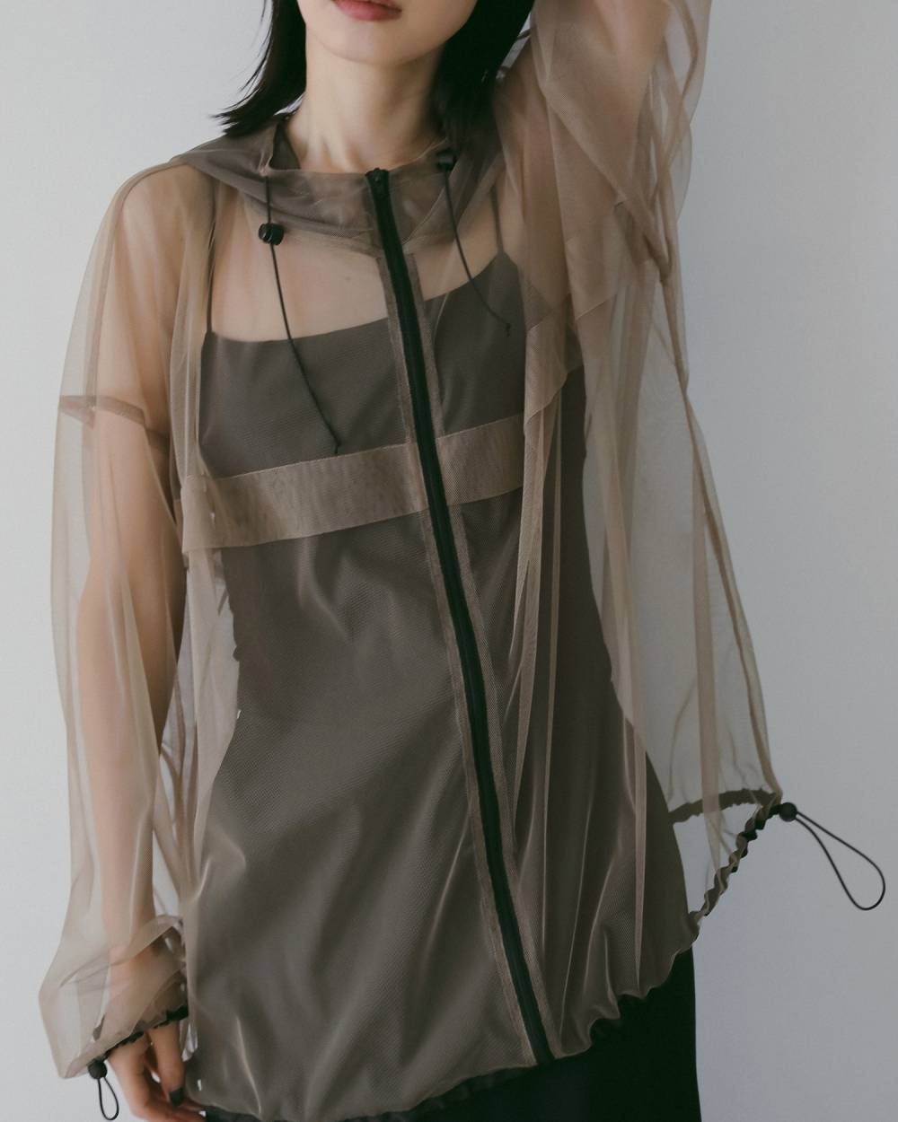 Tulle Zip Blouzon Tulle Zip Blouzon,チュール ジップ ブルゾン,62610201,ブルゾン,アウター,羽織,パーカー,インナー,プルオーバー,チュール素材,オーバーサイズ,ànuke,アンヌーク,lifes,ライフズ,26ss