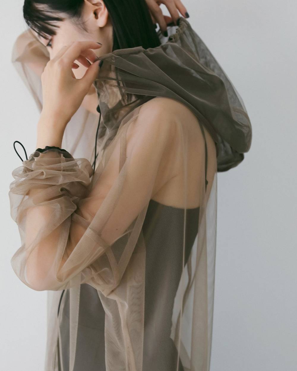 Tulle Zip Blouzon Tulle Zip Blouzon,チュール ジップ ブルゾン,62610201,ブルゾン,アウター,羽織,パーカー,インナー,プルオーバー,チュール素材,オーバーサイズ,ànuke,アンヌーク,lifes,ライフズ,26ss