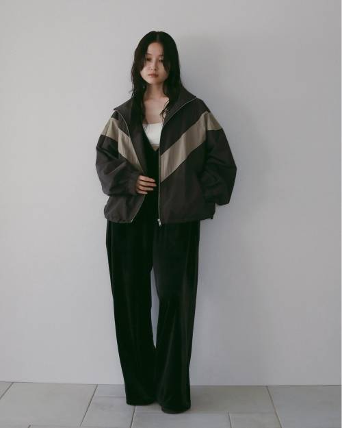 ànuke online store（アンヌーク） / Nylon Track BlouzonNylon Track