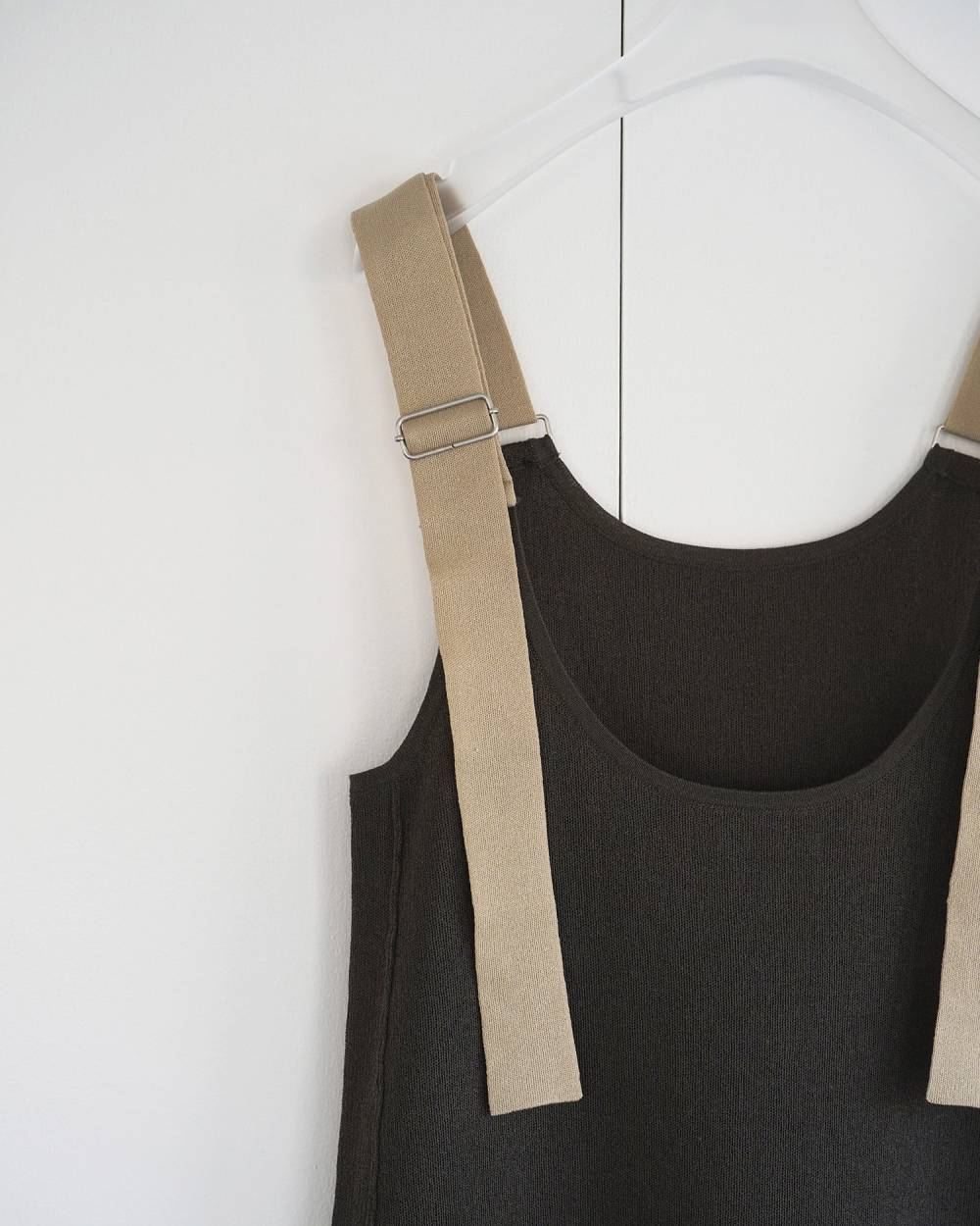 Salopette Knit Onepiece Salopette Knit Onepiece,サロペット ニット ワンピース,62610303,サロペット,ワンピース,ニットワンピ,ànuke,アンヌーク,lifes,ライフズ,26ss