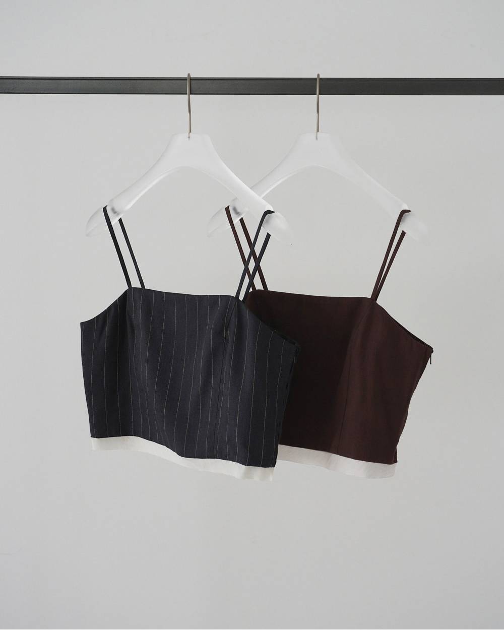 Linen Compact Camisole Linen Compact Camisole,リネン コンパクト キャミソール,62610409,キャミソール,キャミ,トップス,リネン素材,ànuke,アンヌーク,lifes,ライフズ,26ss