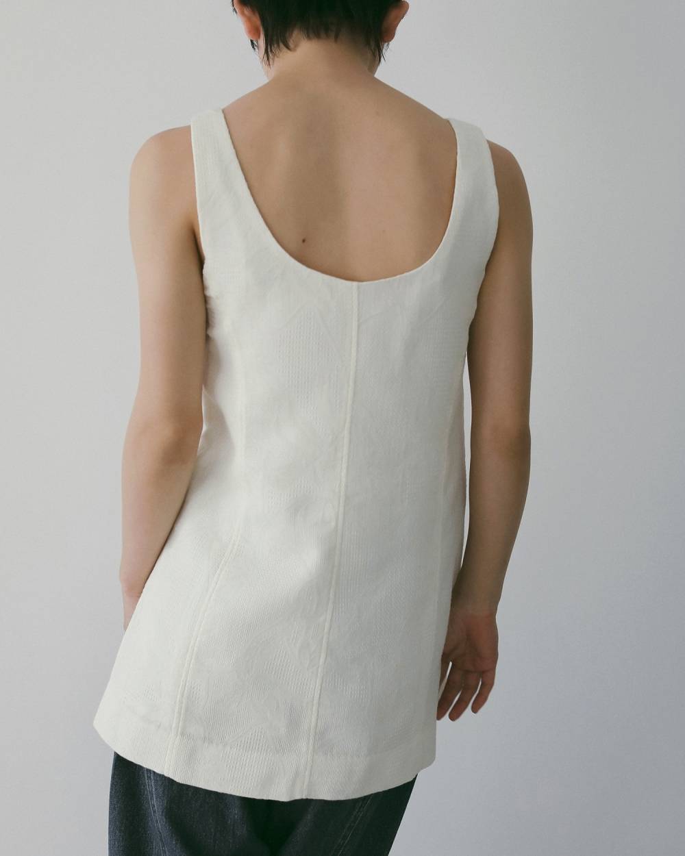 Jacquard Square Tunic Jacquard Square Tunic,ジャガード スクエア チュニック,62610410,トップス,チュニック,チュニックトップス,ジャカード素材,スクエアネック,ànuke,アンヌーク,lifes,ライフズ,26ss