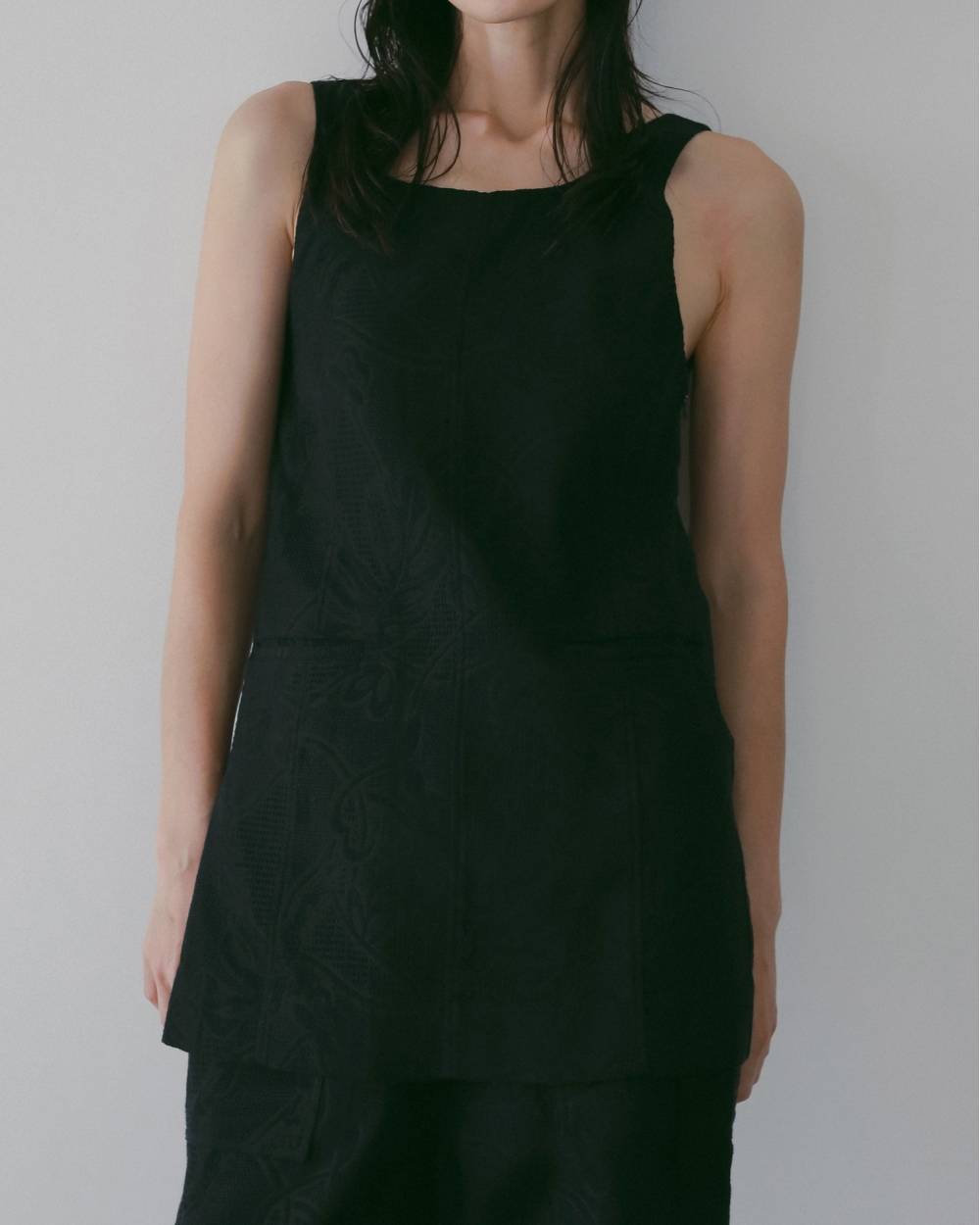 Jacquard Square Tunic Jacquard Square Tunic,ジャガード スクエア チュニック,62610410,トップス,チュニック,チュニックトップス,ジャカード素材,スクエアネック,ànuke,アンヌーク,lifes,ライフズ,26ss