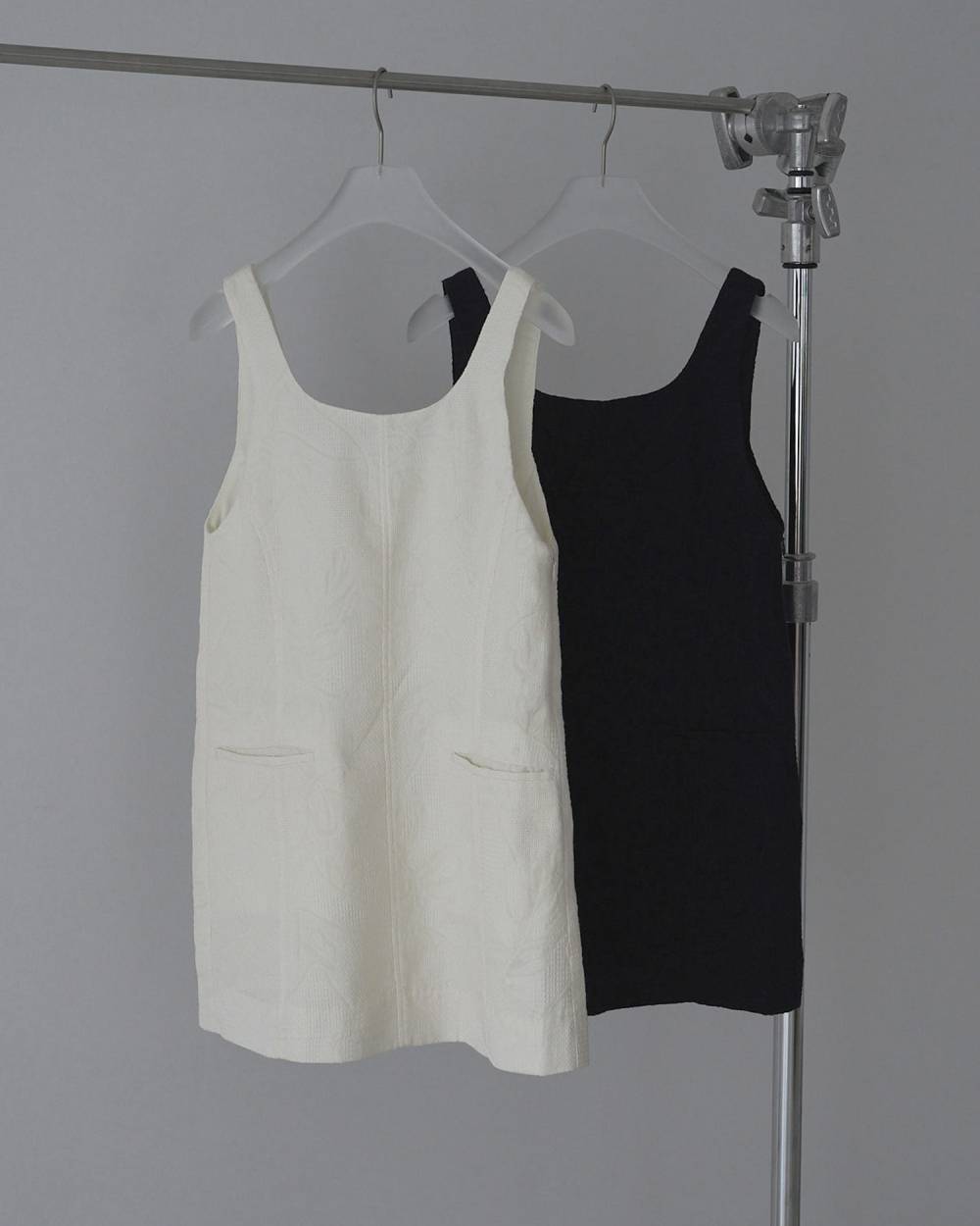 Jacquard Square Tunic Jacquard Square Tunic,ジャガード スクエア チュニック,62610410,トップス,チュニック,チュニックトップス,ジャカード素材,スクエアネック,ànuke,アンヌーク,lifes,ライフズ,26ss