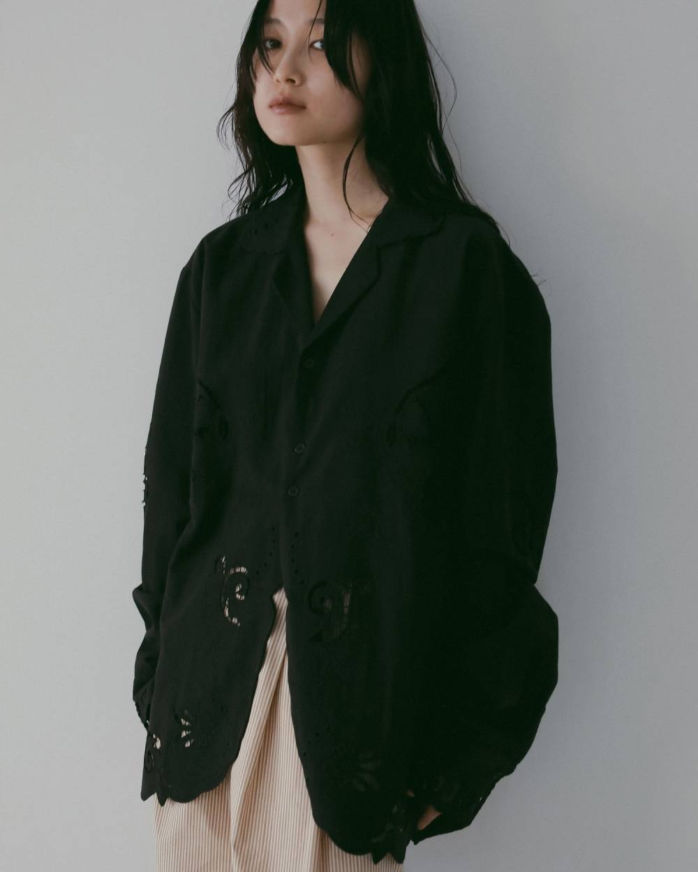 Cutwork Opencollar Shirts Cutwork Opencollar Shirts,カットワーク オープンカラー シャツ,62610418,シャツ,ブラウス,トップス,開襟シャツ,インド製,刺繍,ànuke,アンヌーク,lifes,ライフズ,26ss