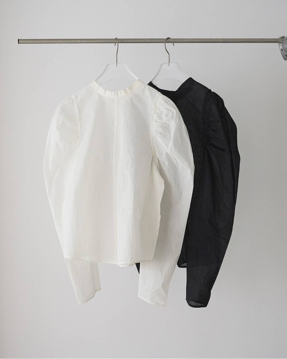 2way Cottonorgandy Blouse 2way Cottonorgandy Blouse,2way コットンオーガンジー ブラウス,62610419,ブラウス,シャツ,トップス,綿,ànuke,アンヌーク,lifes,ライフズ,26ss