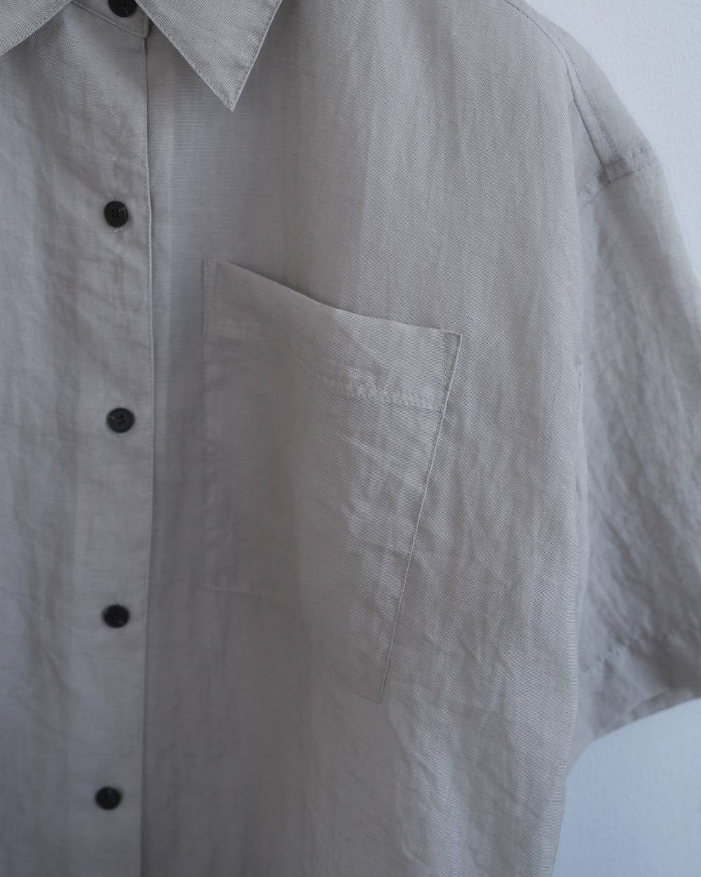 Sheer Halfsleeve Shirts Sheer Halfsleeve Shirts,シアー ハーフスリーブ シャツ,62610420,トップス,シャツ,羽織,ブラウス,透け感,シアー,コンパクト,ànuke,アンヌーク,lifes,ライフズ,26ss