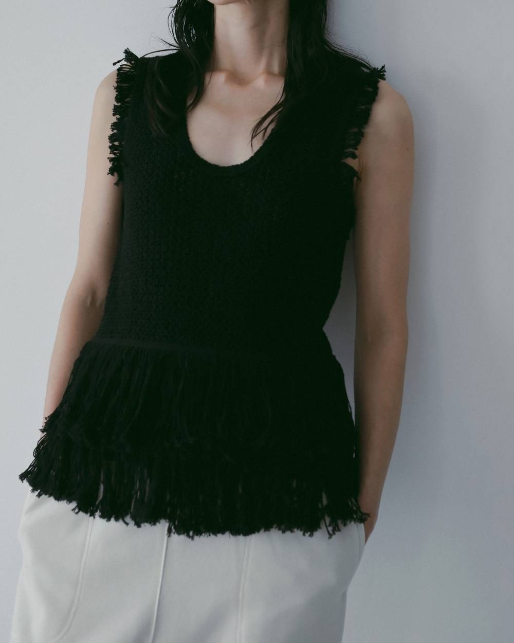 Fringe Knit Tanktop Fringe Knit Tanktop,フリンジ ニット タンクトップ,62610510,タンクトップ,タンク,ニット,トップス,フリンジデザイン,2WAY,ànuke,アンヌーク,lifes,ライフズ,26ss